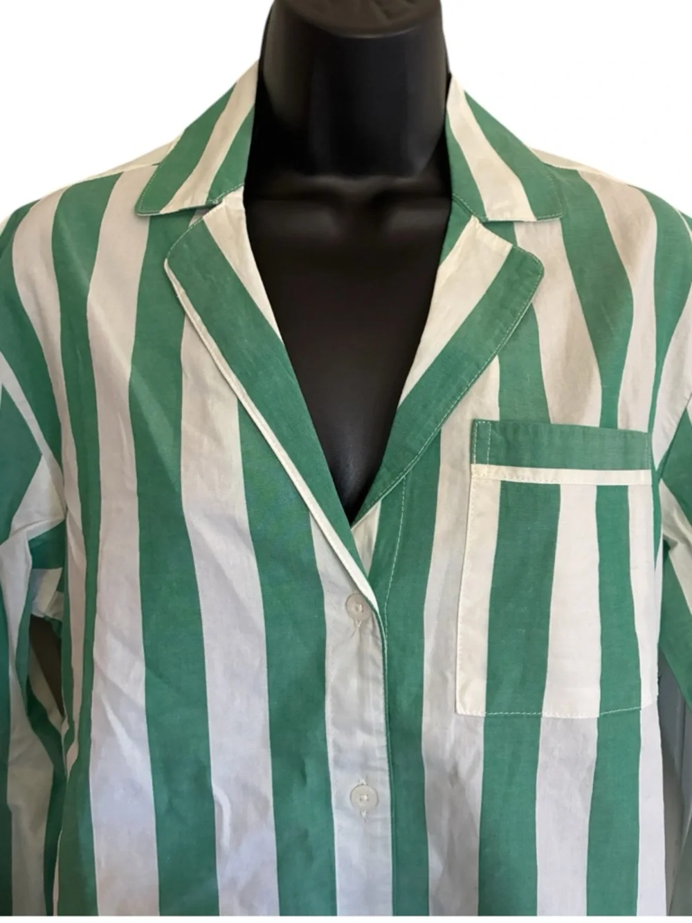 NWT Old Navy Green and White Vertical Stripe-Up Pajama Shirt - Size XS